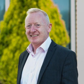 Euan Ferries, Associate Director