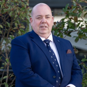  Murray  Greig, Financial Planning Consultant 